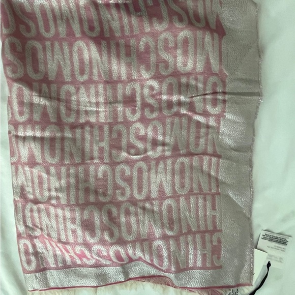 Moschino All-Over Logo Jacquard Fringed Scarf - Picture 5 of 5